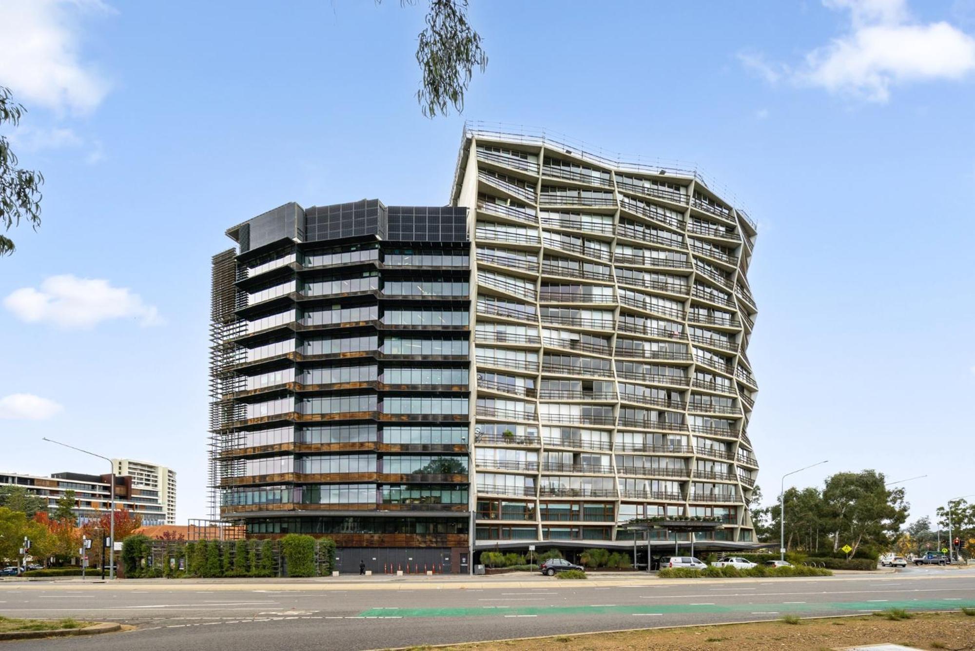 Apartment Stylish In Acton With Balcony Views *
