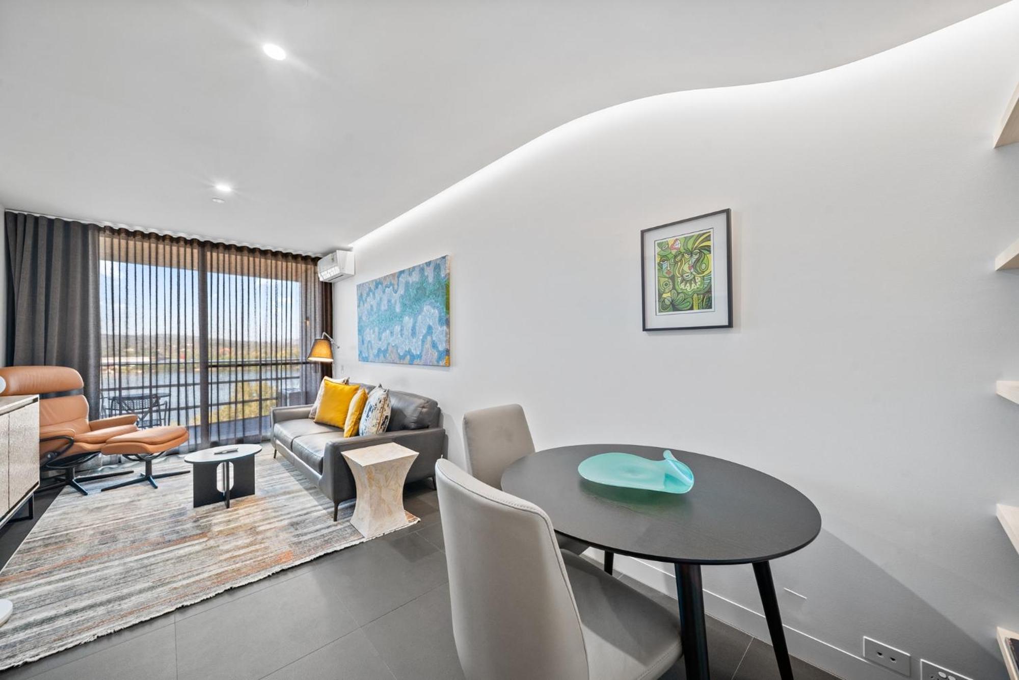 Stylish In Acton With Balcony Views Apartment Canberra