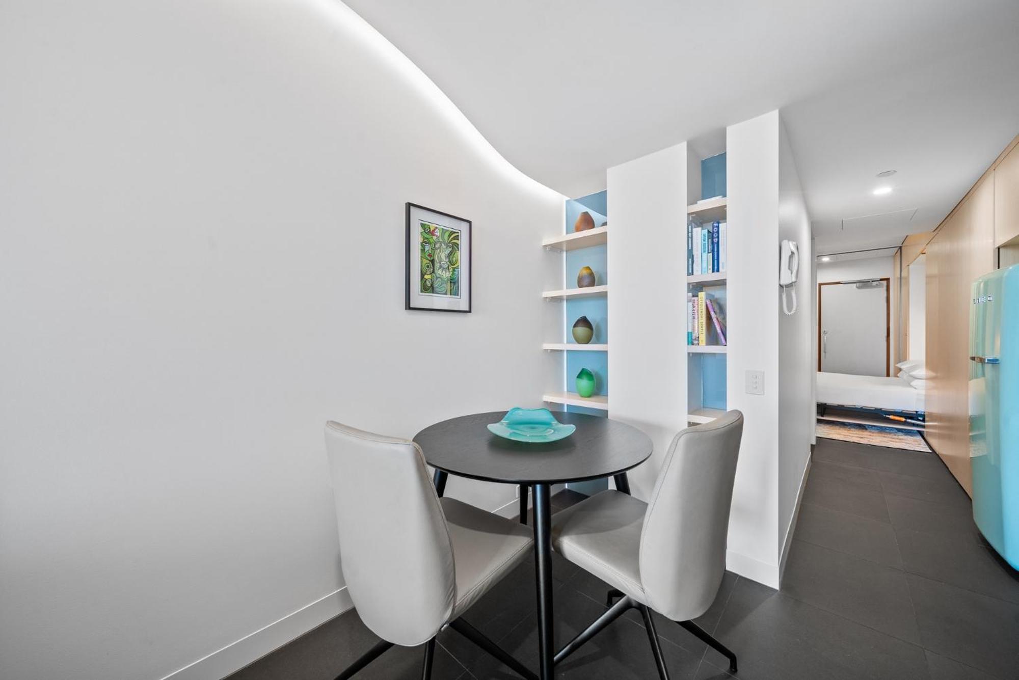 Apartment Stylish In Acton With Balcony Views *
